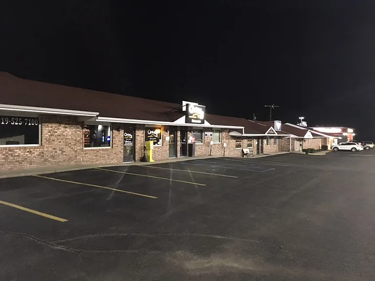 1032 E Commercial Ave — Photo 8