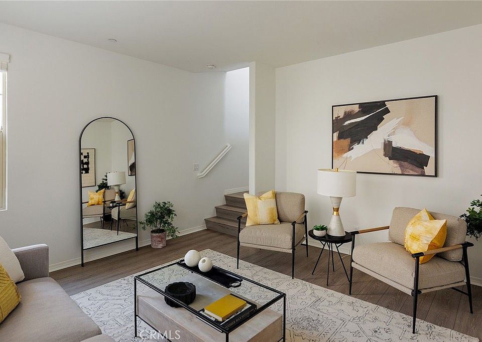 1st image of 410 San Francisco Ct