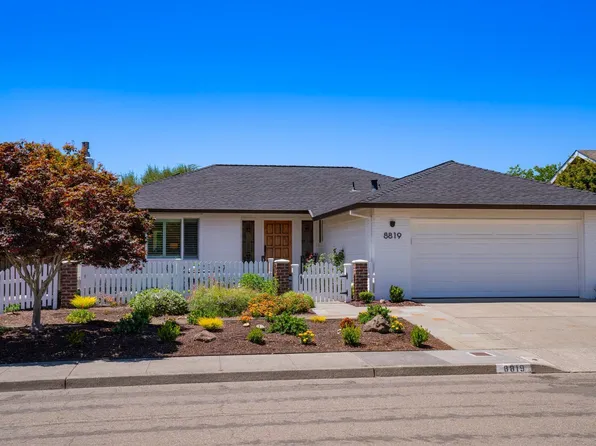 8819 Hood Mountain Circle, Santa Rosa, CA 95409