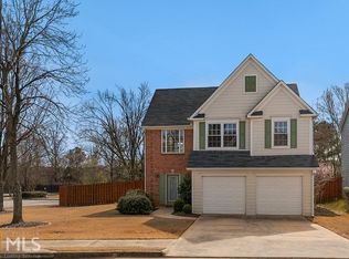 1225 Birchwood Ln, Roswell, GA 30076