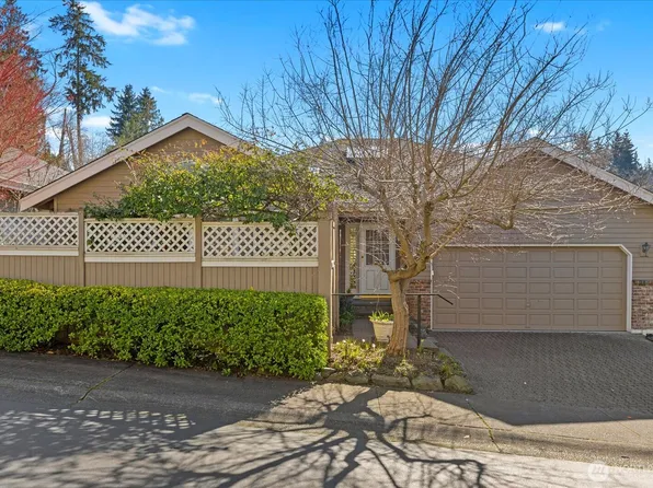 612 Elm Place, Edmonds, WA 98020
