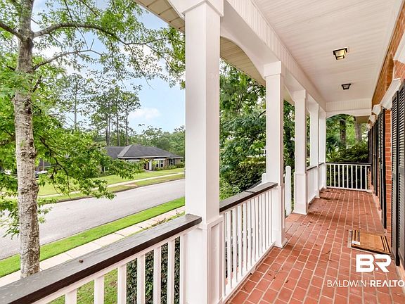 3rd image of 2117 Charingwood Dr W