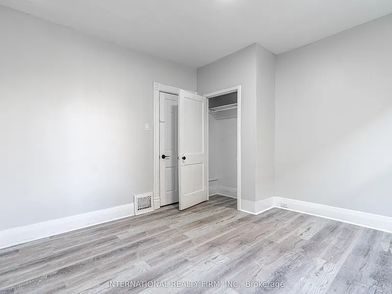 221 Hamilton Rd E #4 — Photo 9