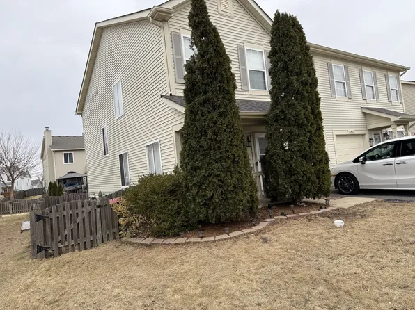 689 S Shannon Dr #689, Romeoville, IL 60446