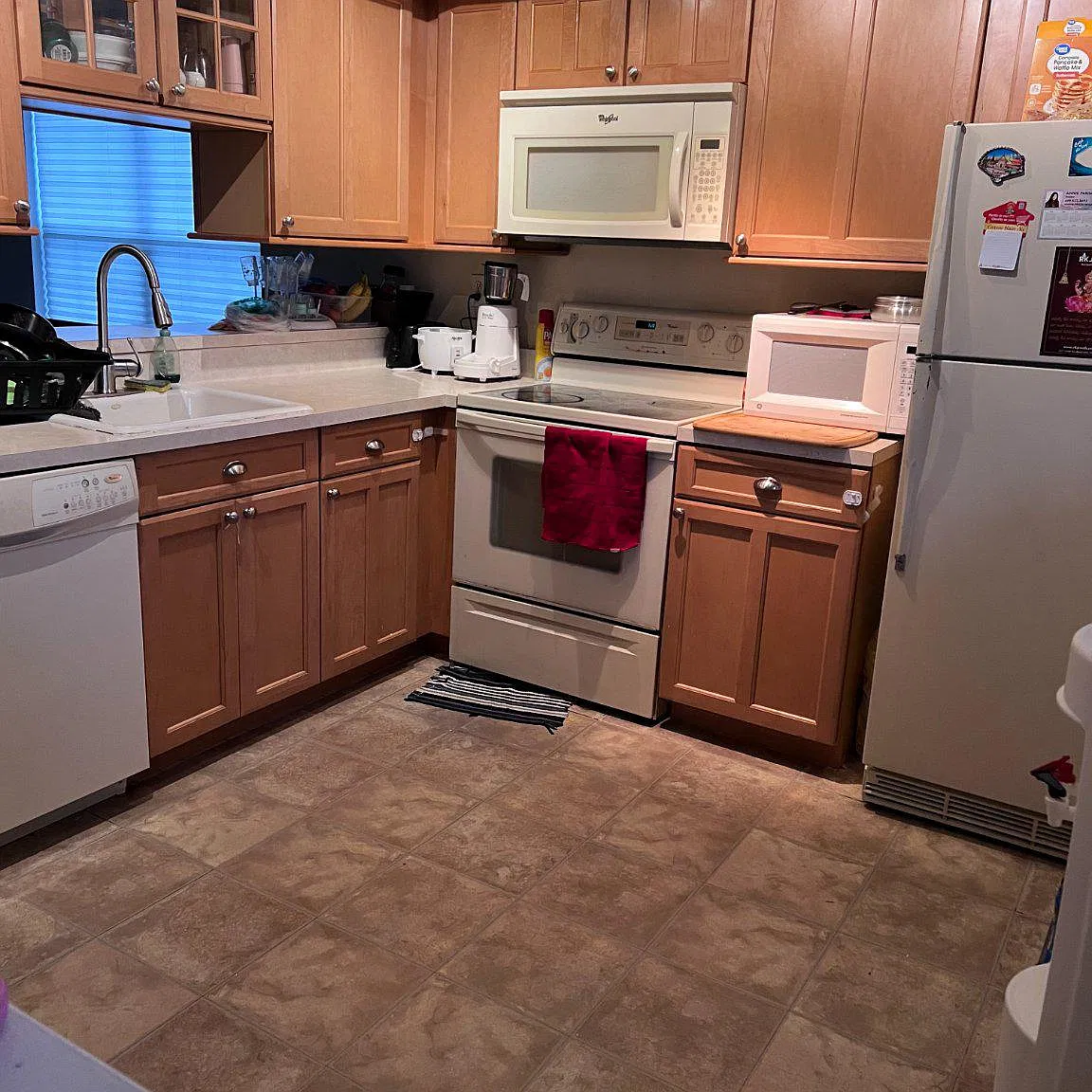 2 bed, 2.0 bath, 1125 sqft, $2,700 — Photo 3