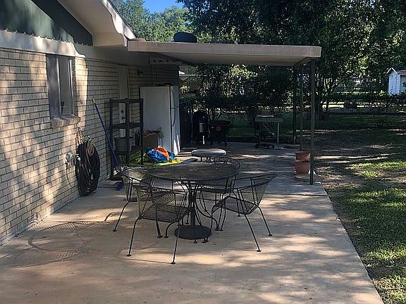 2nd image of 536 Scenic Dr