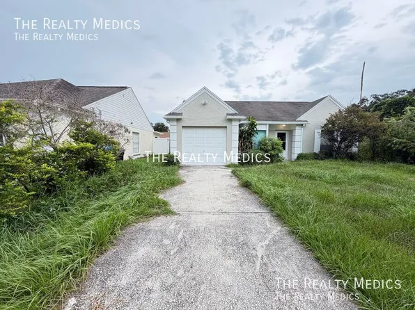 1663 Palm Leaf Dr, Brandon, FL 33510