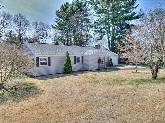 2nd image of 140 Phillips Rd