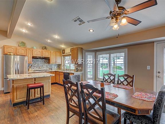 5th image of 1700 Saint Andrews Ct