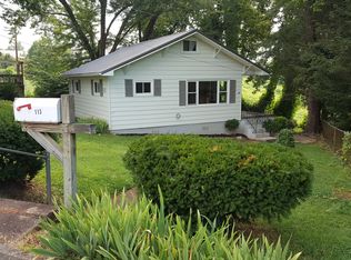 113 E Wadsworth Cir, Oak Ridge, TN 37830