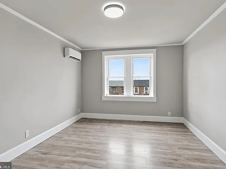 6617 Rutland St #2B — Photo 2