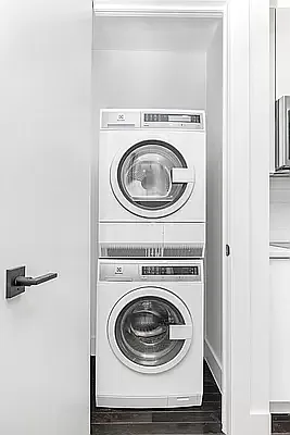 Rented by Corcoran | media 18