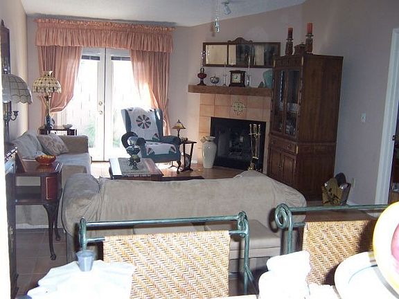livingrm