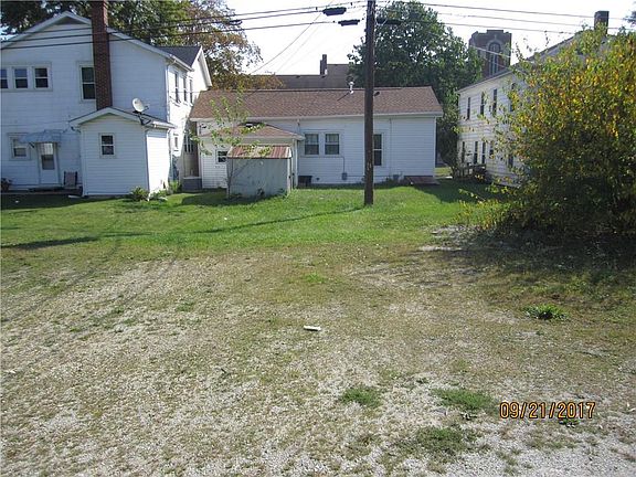 3rd image of 323 S West Ave