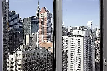 Rented by R New York