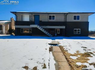213 Fordham Cir, Pueblo, CO 81005