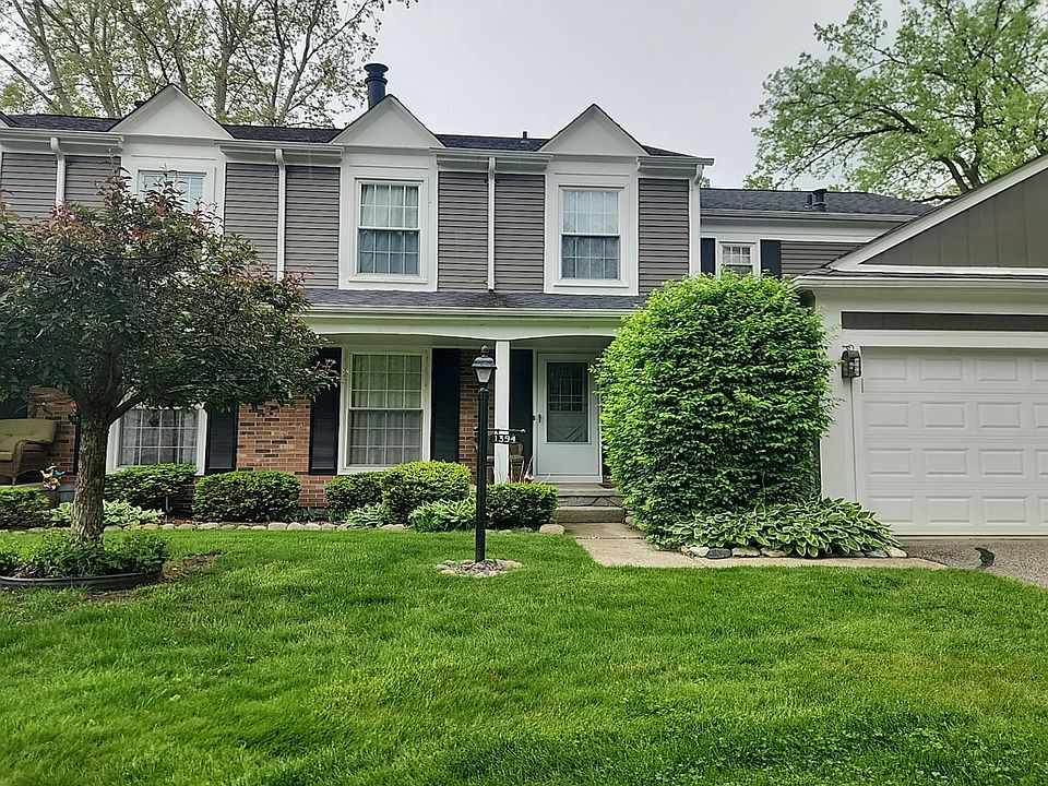 1st image of 1394 Crescent Ln