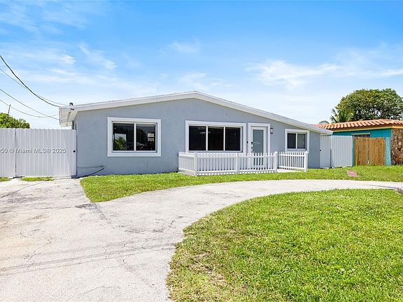5th image of 2448 Sunshine Blvd