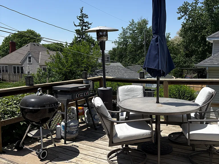 4519 Woolworth Ave — Photo 76