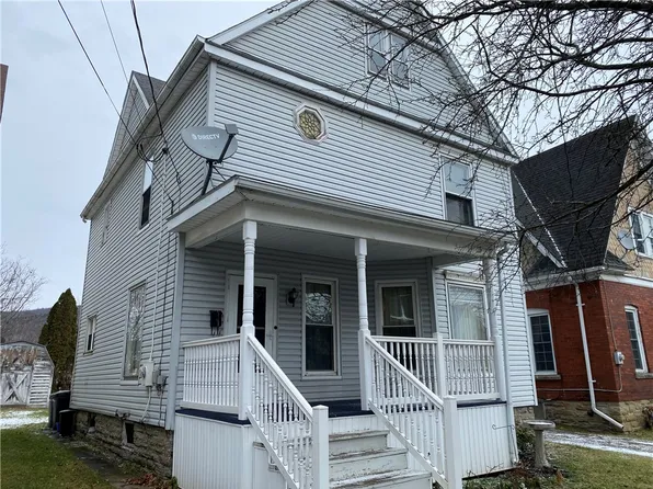 72 Platt St, Hornell, NY 14843