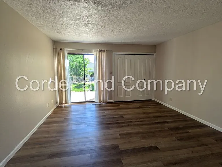 3345 Esplanade Cir SE — Photo 21