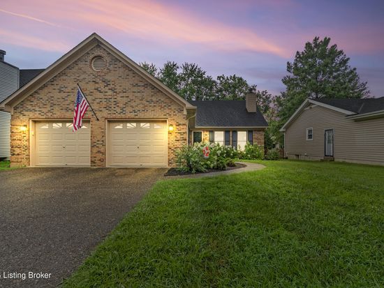 7814 Old Tree Run, Lyndon, KY 40222