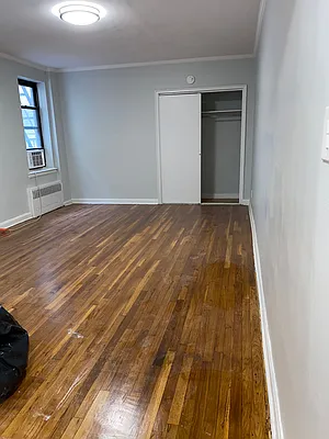 Rented by Chana Ofek, LREB | media 3