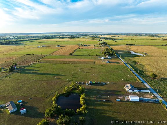 4th image of 5600 N 434th Rd