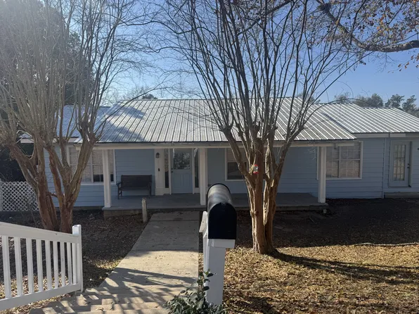 4379 Dial St, Marianna, FL 32448