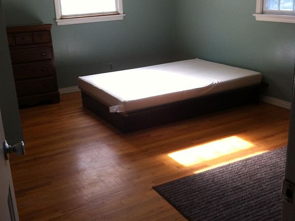 3rd image of 114 N Lorraine Ave