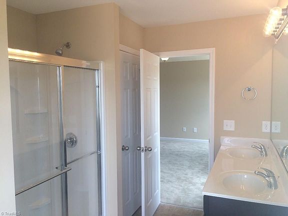 5th image of 2714 Wild Poplar Way