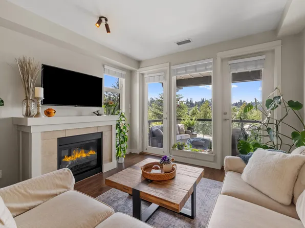 5099 Springs Blvd #301, Delta, BC V4M 0A2