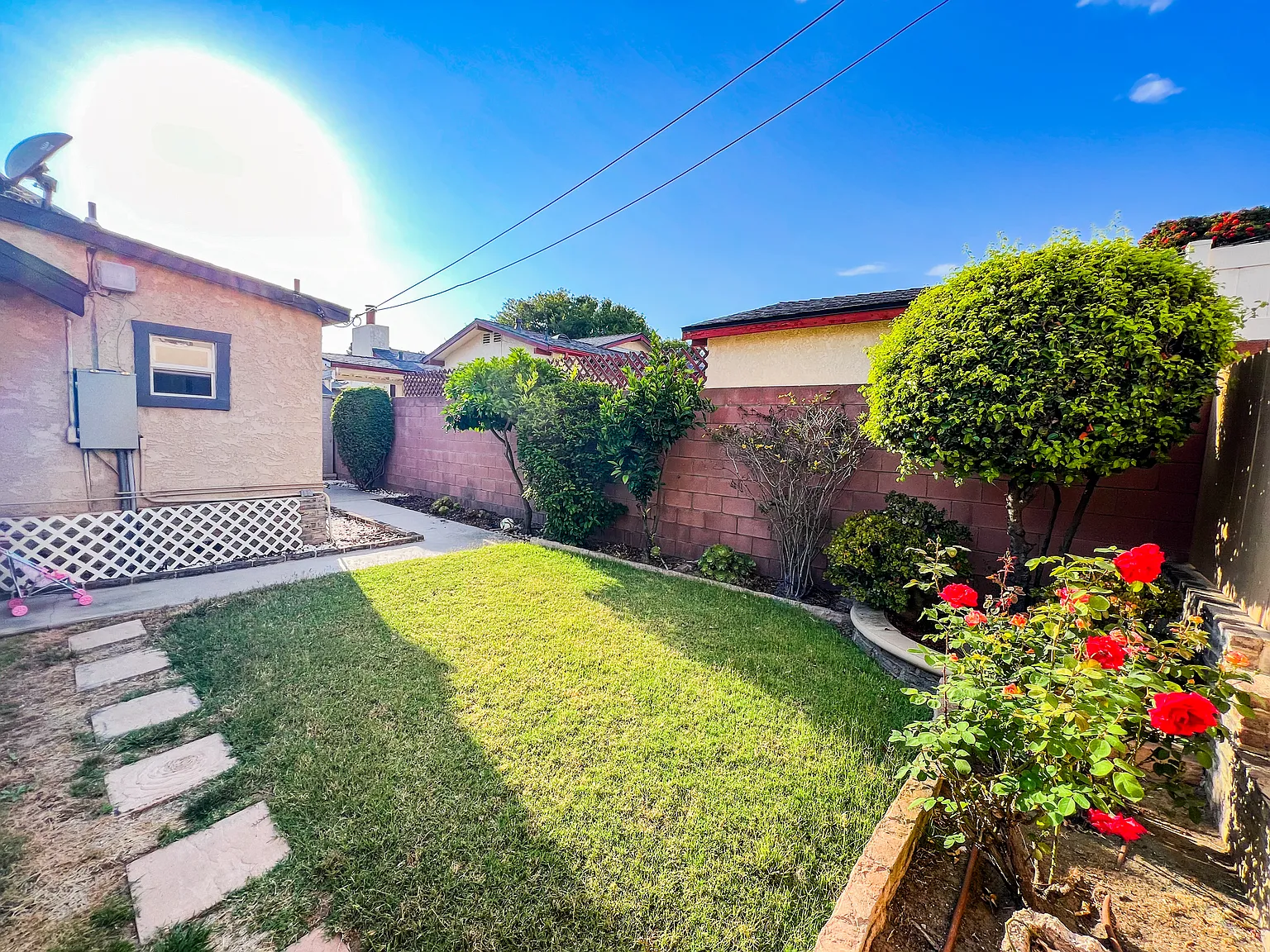1414 Amapola Ave — Photo 2