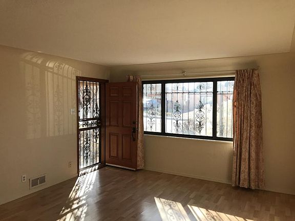 2nd image of 11109 Prospect Ave NE
