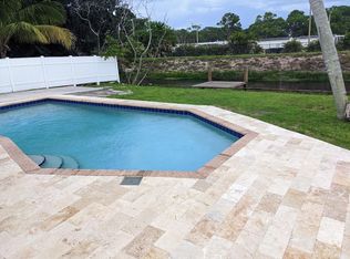 1194 SW 28th Ave, Boynton Beach, FL 33426