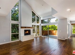 8 Sea Island Dr, Newport Beach, CA 92660