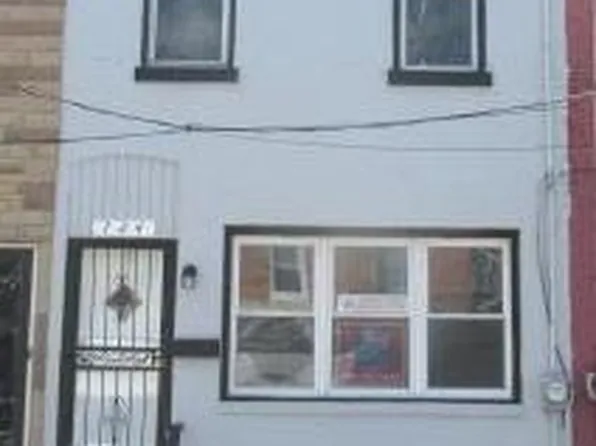 724 Spruce St, Camden, NJ 08103