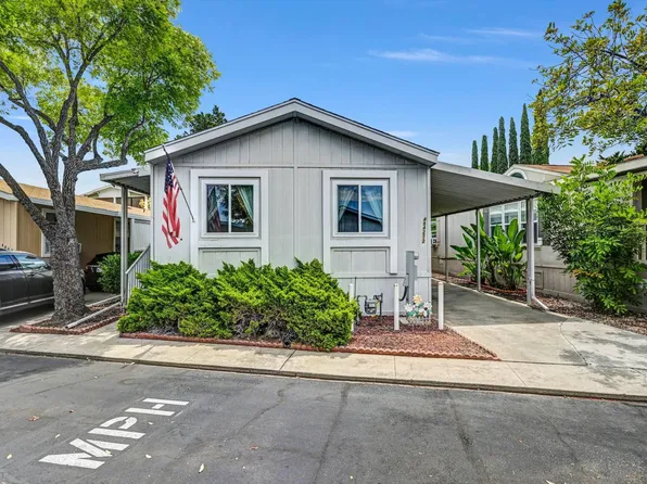 4842 1/2 Old Cliffs Rd, San Diego, CA 92120