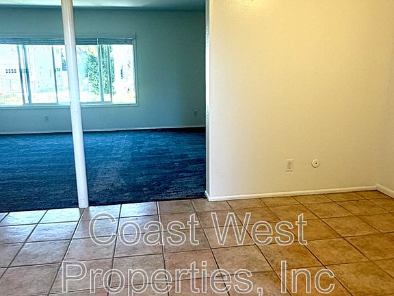 4th image of 123 Jupiter St APT 10