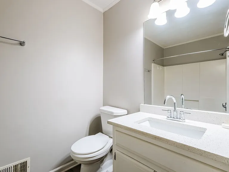 5503 Springwood Ln — Photo 14