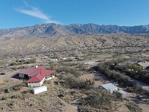 3rd image of 15895 N Lago Del Oro Pkwy