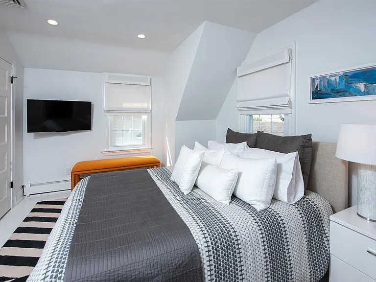 12 N Nassau Ave #29TH-20 — Photo 12