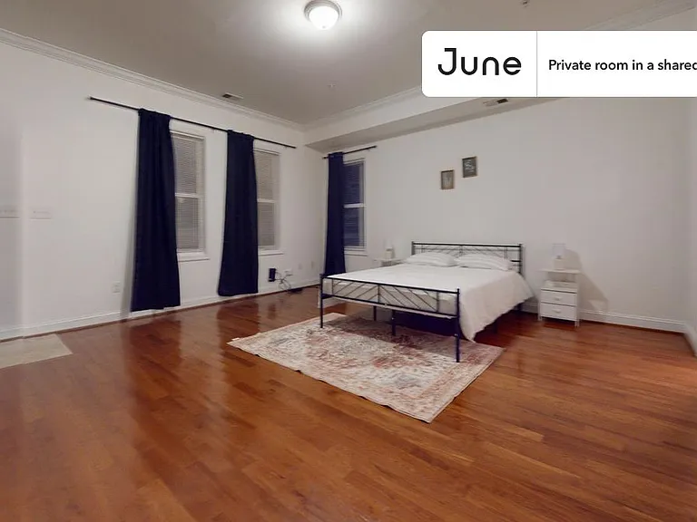 1337 Girard St NW #A — Photo 2
