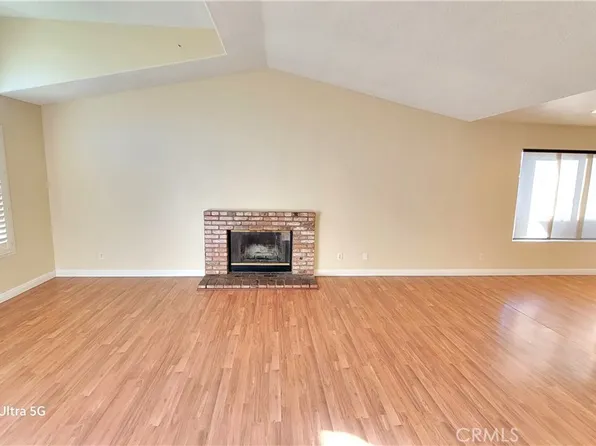 14920 Manzanita Dr, Fontana, CA 92335
