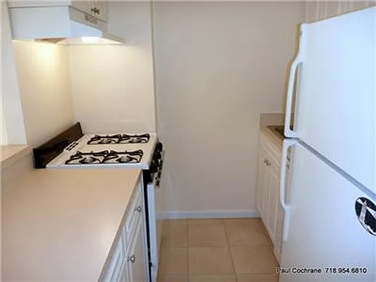 Rented by R New York | media 37