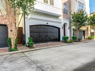 2715 Arabelle Grv, Houston, TX 77007