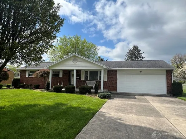 171 Chestnut Ave, Carlisle, OH 45005