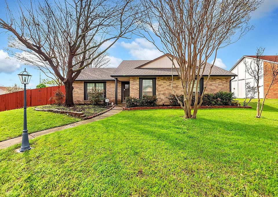 1st image of 2514 Poplar Trl