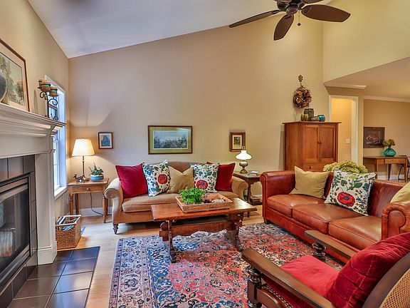5th image of 4616 Topsail Way #61