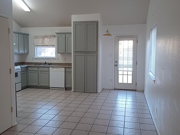 5th image of 12360 Tierra Buena Dr